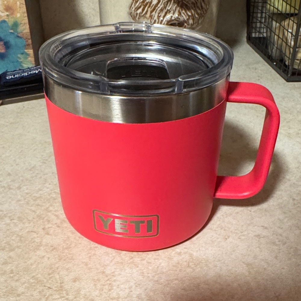 Yeti Coral Mug with Handle